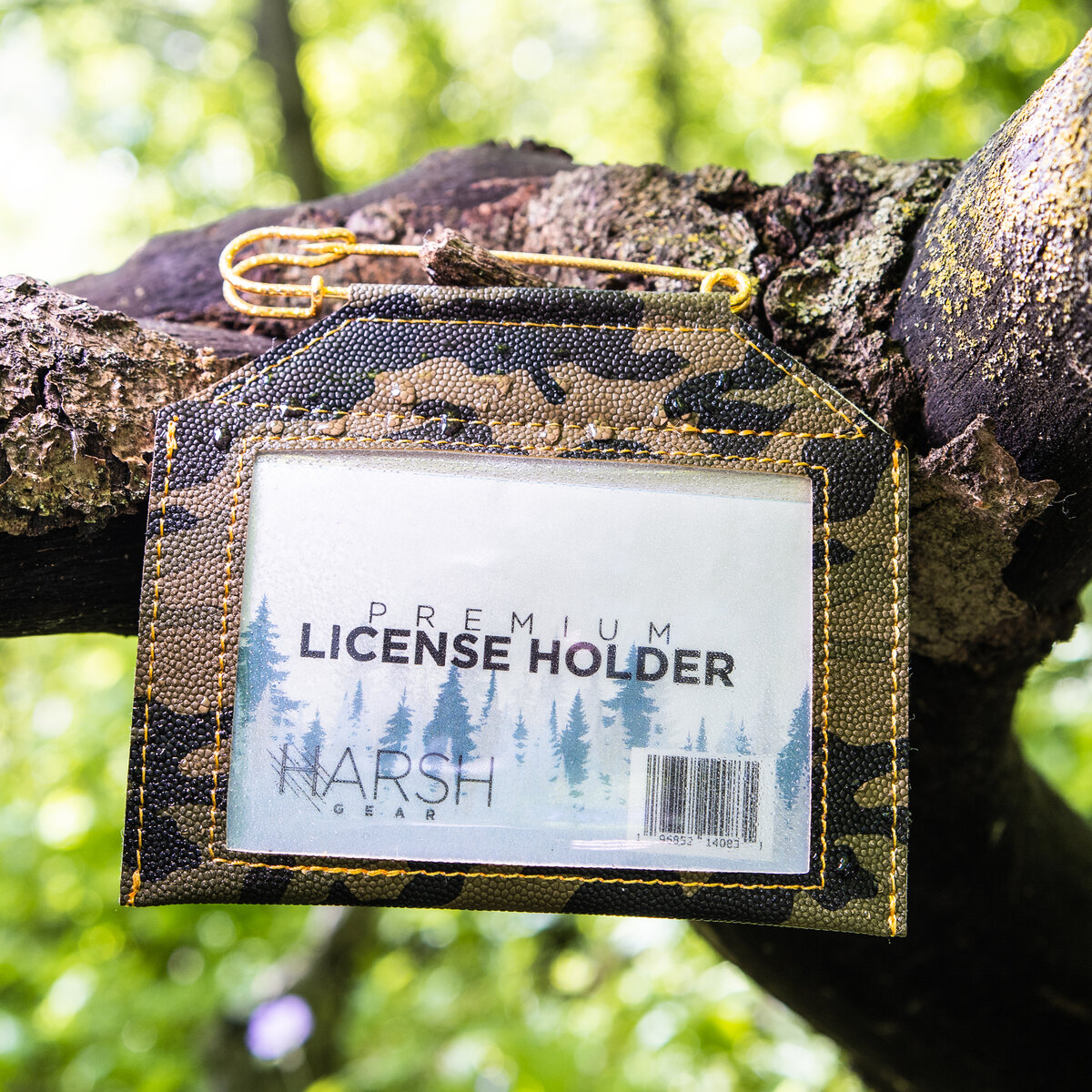 Premium License Holder, Woodland Camo detail